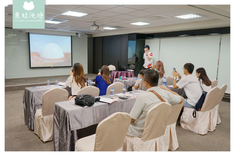 【台中棒球輕旅行】中華職棒球迷注意!!播報室紅土區休息區親身體驗 洲際棒球文創園區導覽 【台中棒球輕旅行】中華職棒球迷注意!!播報室紅土區休息區親身體驗 洲際棒球文創園區導覽