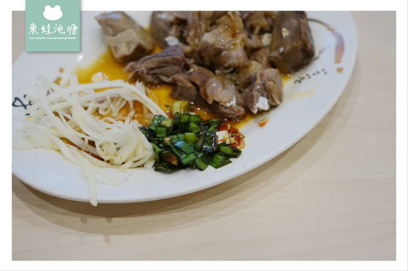 【新竹東區小吃推薦】麵飯烏龍麵粥品通通70元 韭菜辣椒超夠味 鳳麟粥飯麵食館民族店