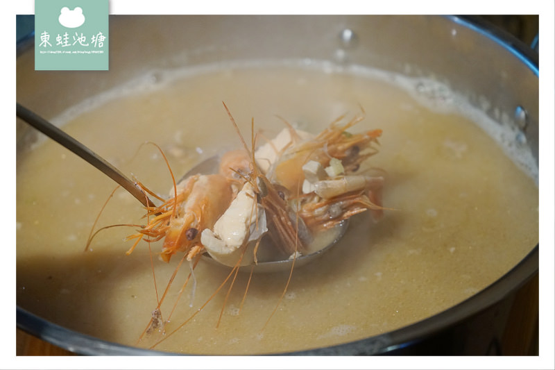 【中壢SOGO商圈美食推薦】超豪華海鮮丼飯 當季新鮮食材 坐著做海鮮丼飯專門店 【中壢SOGO商圈美食推薦】超豪華海鮮丼飯 當季新鮮食材 坐著做海鮮丼飯專門店