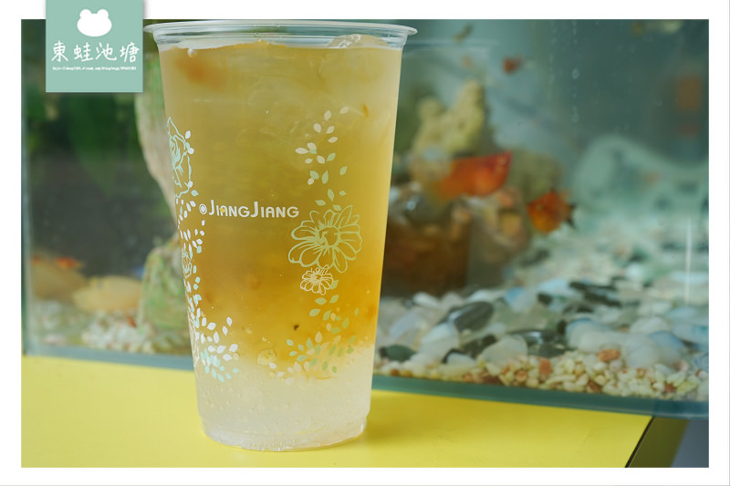 【台中公益路手搖飲推薦】舒適內用區 獨家桃膠雪燕配料 四季養生飲 江江珍奶茶 JIANG JIANG
