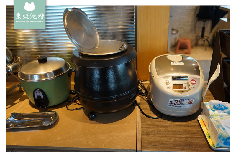 【新店碧潭住宿飯店推薦】捷運新店站出口旁 絕美景色超大浴缸 新加州景觀旅館 【新店碧潭住宿飯店推薦】捷運新店站出口旁 絕美景色超大浴缸 新加州景觀旅館