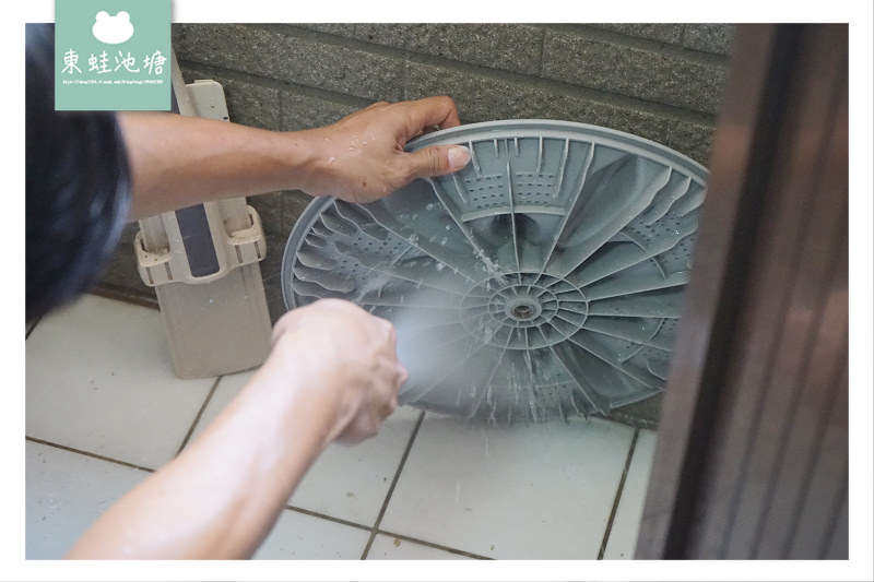 【台中洗衣機清洗推薦】專業電器行師傅到府服務 台中日鑫電器 【台中洗衣機清洗推薦】專業電器行師傅到府服務 台中日鑫電器