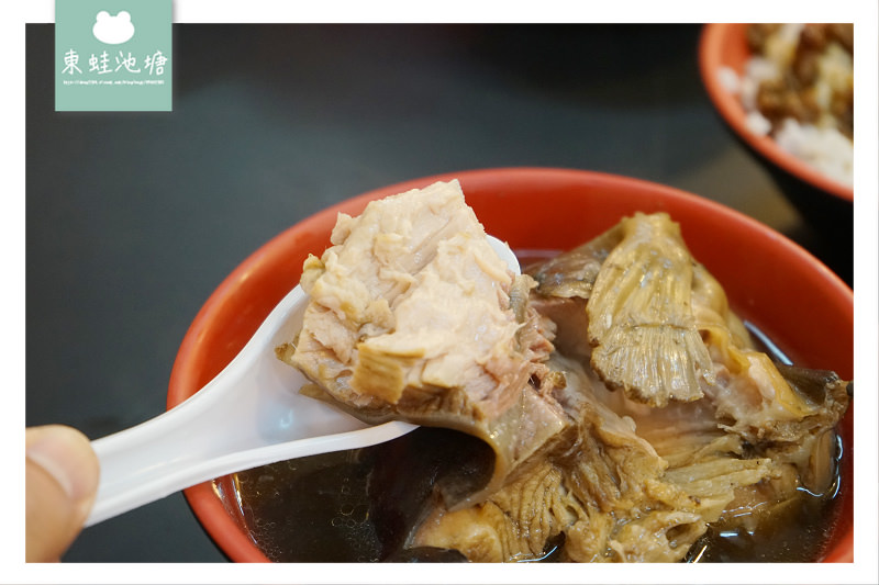 【中壢夜市平價小吃推薦】老牌士林藥燉排骨 台南無刺虱目魚 【中壢夜市平價小吃推薦】老牌士林藥燉排骨 台南無刺虱目魚