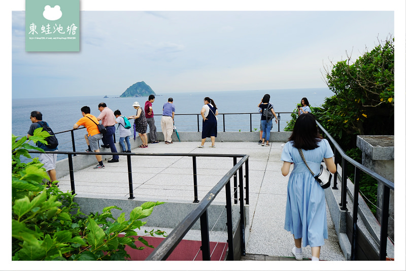 【基隆親子景點推薦】奇特海蝕地形景觀 270度海景雷達站 免費定時導覽蕃字洞 和平島公園 Heping Island Park 【基隆親子景點推薦】奇特海蝕地形景觀 270度海景雷達站 免費定時導覽蕃字洞 和平島公園 Heping Island Park