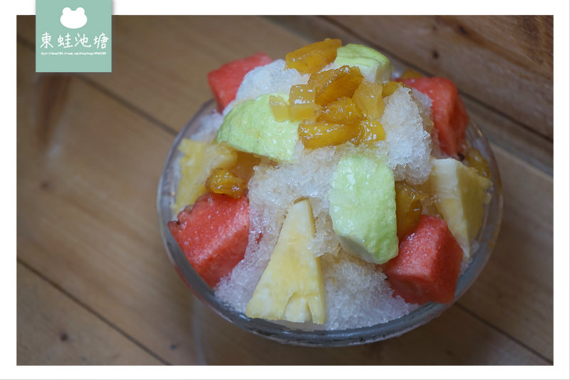 【嘉義冰店推薦】超大塊芒果雪花冰 手作布丁超綿密 酸甜鳳梨醬剉冰 打貓冰果室 【嘉義冰店推薦】超大塊芒果雪花冰 手作布丁超綿密 酸甜鳳梨醬剉冰 打貓冰果室