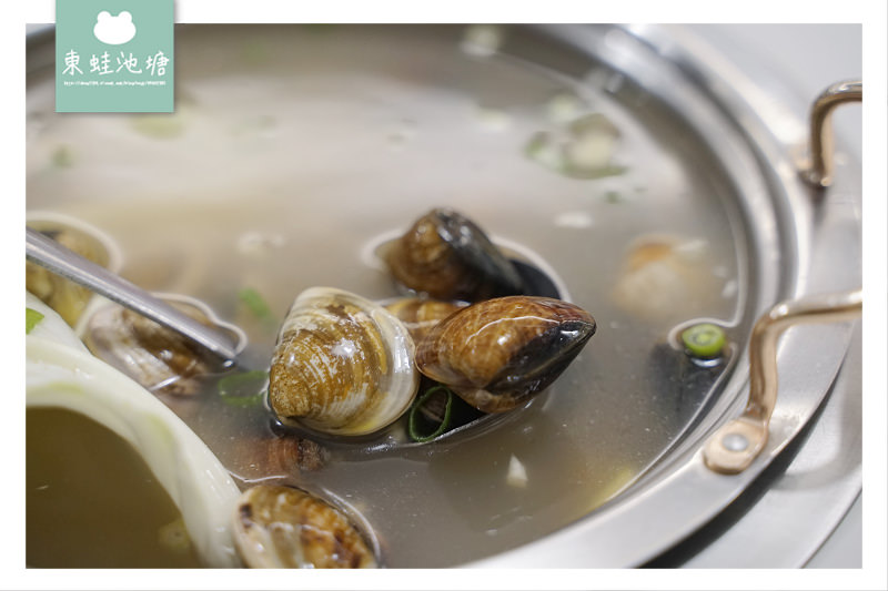 【竹北小火鍋推薦】可愛熊熊牛奶鍋 高CP值極上海陸雙人鍋 同樂食鍋 【竹北小火鍋推薦】可愛熊熊牛奶鍋 高CP值極上海陸雙人鍋 同樂食鍋