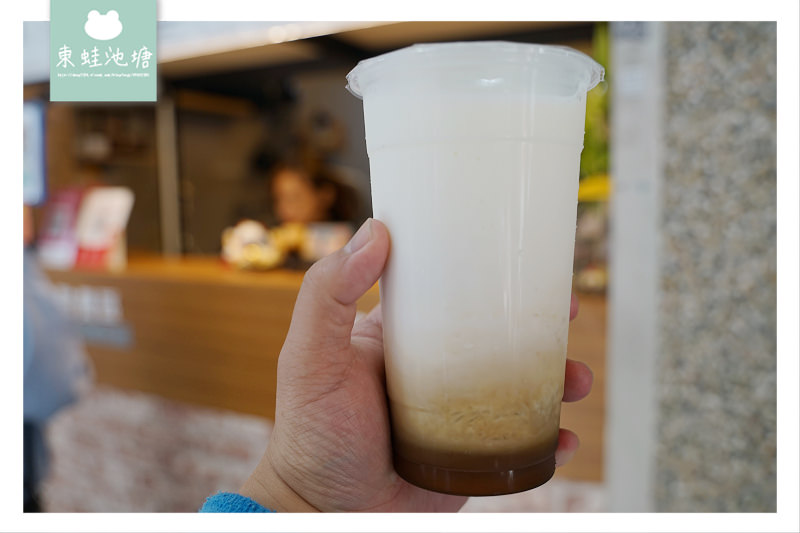 【新竹東門街手搖飲料推薦】必點古早味綜合黑糖飲 RE紅包現金回饋 ㄚ美姨的古早古味 【新竹東門街手搖飲料推薦】必點古早味綜合黑糖飲 RE紅包現金回饋 ㄚ美姨的古早古味