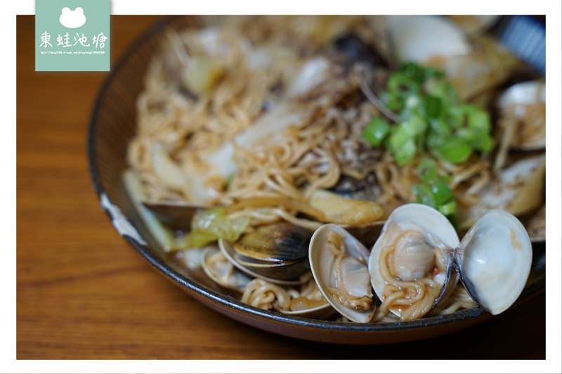 【新竹東門市場美食推薦】美味粵式啵啵蛤 小東門蒸烤鮮飯食 【新竹東門市場美食推薦】美味粵式啵啵蛤 小東門蒸烤鮮飯食