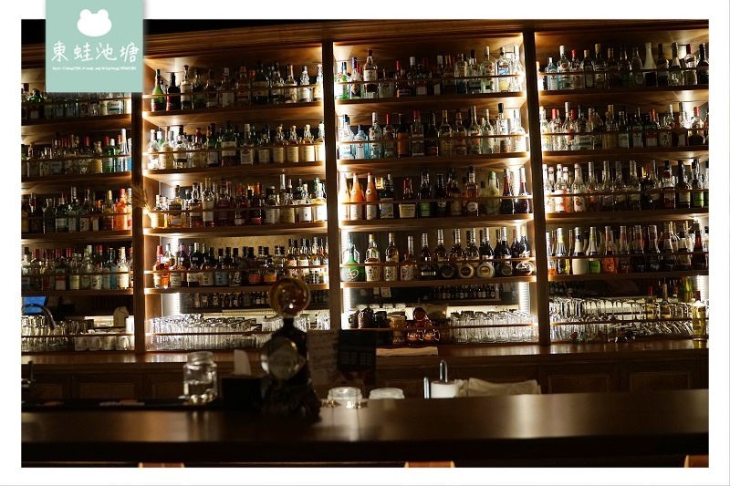 【台中酒吧推薦】網美拍照打卡 精緻調酒休閒打鏢 ALMA space 飛鏢酒吧 【台中酒吧推薦】網美拍照打卡 精緻調酒休閒打鏢 ALMA space 飛鏢酒吧
