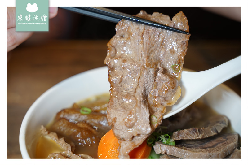 【台北大安區牛肉麵推薦】不加味精蔬果清燉湯頭 台北牛肉麵節秘密客評審特別獎 牛莊園牛肉麵 【台北大安區牛肉麵推薦】不加味精蔬果清燉湯頭 台北牛肉麵節秘密客評審特別獎 牛莊園牛肉麵