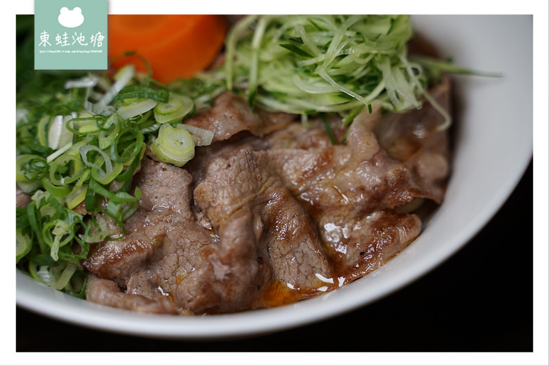 【台北大安區牛肉麵推薦】不加味精蔬果清燉湯頭 台北牛肉麵節秘密客評審特別獎 牛莊園牛肉麵 【台北大安區牛肉麵推薦】不加味精蔬果清燉湯頭 台北牛肉麵節秘密客評審特別獎 牛莊園牛肉麵