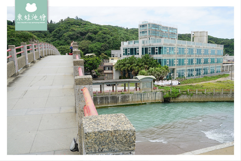 【金山免費景點推薦】水尾漁村出海口 金山海水浴場沙灘旁 員潭溪景觀橋
