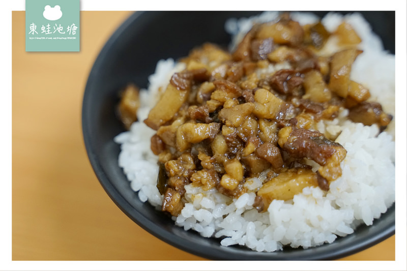 【新北金山小吃推薦】好吃滷肉飯/麻辣鴨血 喆品食堂