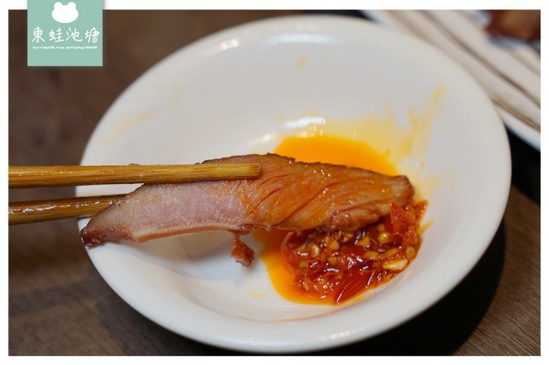 【新竹清大夜市美食推薦】激推港式雲吞/水餃撈麵 搭配天王麻/大佬醬更美味 港島主麵 【新竹清大夜市美食推薦】激推港式雲吞/水餃撈麵 搭配天王麻/大佬醬更美味 港島主麵