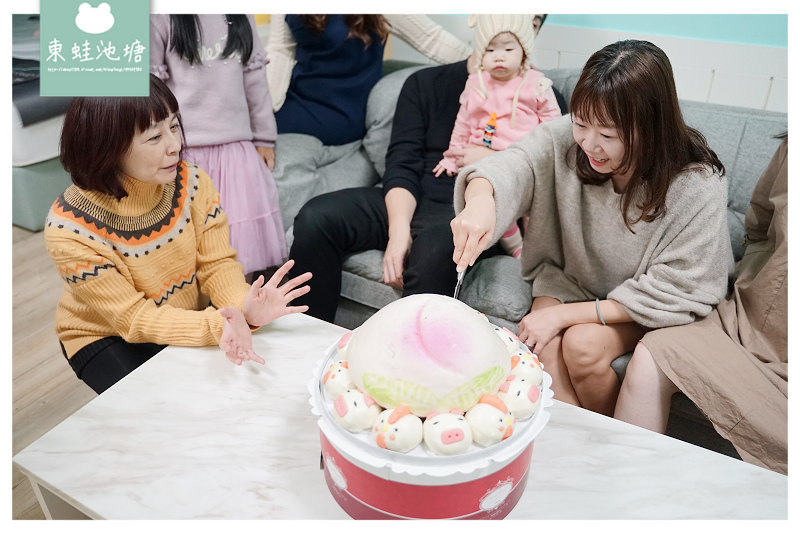【新莊生日蛋糕推薦】創始於1976年 12吋御守造型子母桃 和平壽桃新莊本舖 【新莊生日蛋糕推薦】創始於1976年 12吋御守造型子母桃 和平壽桃新莊本舖