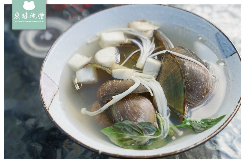 【猴硐小吃推薦】懷舊美食滿漢焢肉飯 超大蛤蜊菇菇田貝湯 貓村食玩 【猴硐小吃推薦】懷舊美食滿漢焢肉飯 超大蛤蜊菇菇田貝湯 貓村食玩