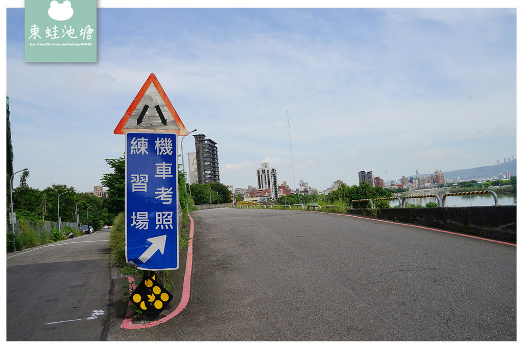 【台北圓山便宜停車場推薦】小型車每次30元 近捷運圓山站 承德橋下停車場