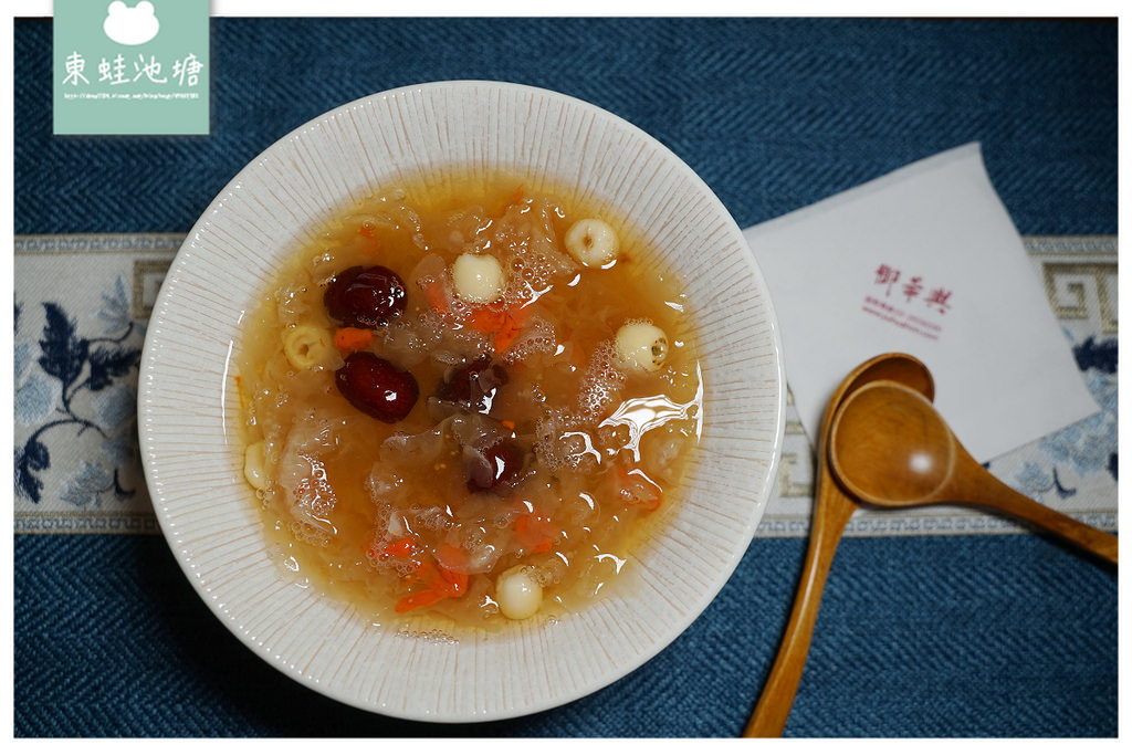 【台北松山下午茶推薦】饒河夜市在地老店 伴手禮糕餅通通有 御華興食品饒河旗艦店 【台北松山下午茶推薦】饒河夜市在地老店 伴手禮糕餅通通有 御華興食品饒河旗艦店