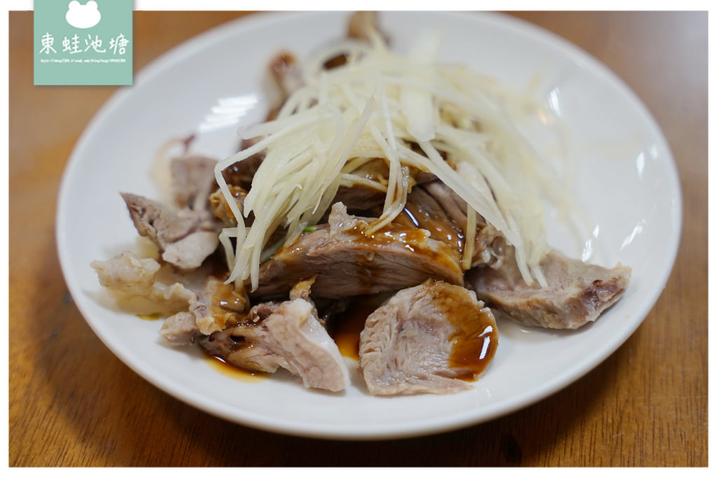 【新竹南寮漁港平價小吃推薦】超大碗台式海鮮麵 美味蹄膀滷肉飯 吳家麵 【新竹南寮漁港平價小吃推薦】超大碗台式海鮮麵 美味蹄膀滷肉飯 吳家麵