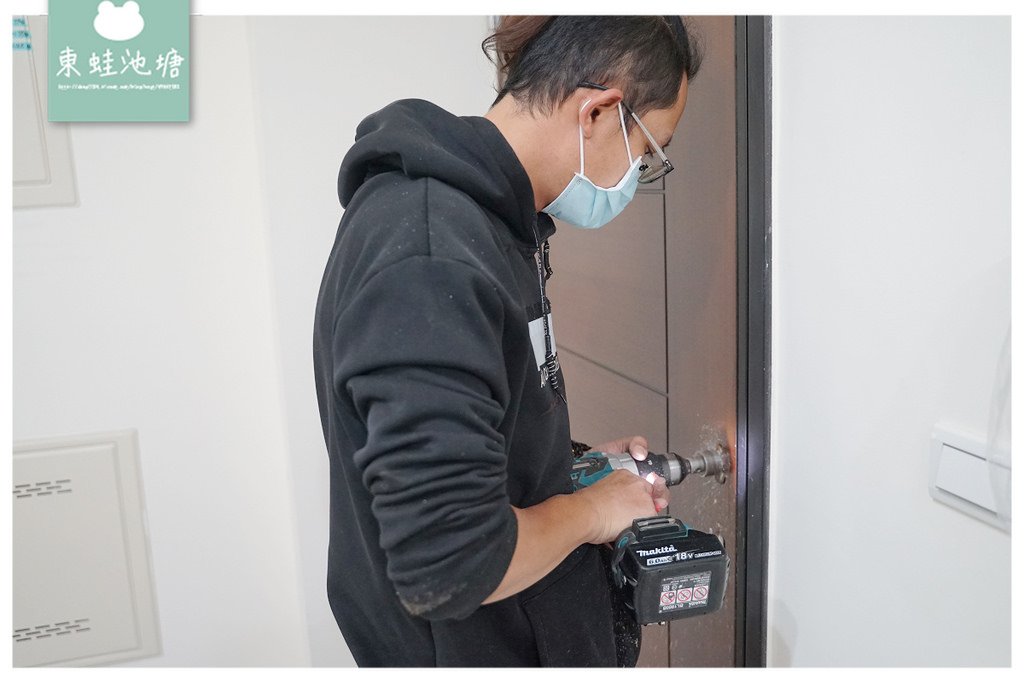 【2022電子鎖推薦】最新款人臉/掌紋辦識系統 2.8吋液晶觸控螢幕 將虎藝術門-康邁世 COMMAX CDL3PRBio 電子鎖 【2022電子鎖推薦】最新款人臉/掌紋辦識系統 2.8吋液晶觸控螢幕 將虎藝術門-康邁世 COMMAX CDL3PRBio 電子鎖