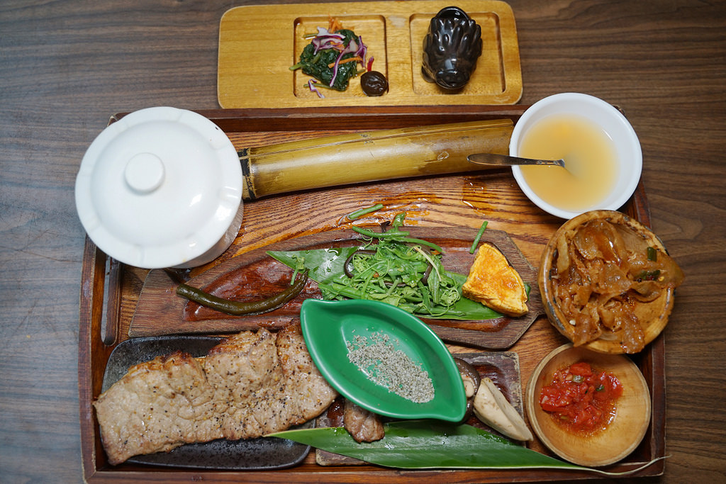 【花蓮秀林鄉美食推薦】太魯閣部落精選套餐 獨棟雙拼小木屋一泊二食好選擇 太魯閣山月村 【花蓮秀林鄉美食推薦】太魯閣部落精選套餐 獨棟雙拼小木屋一泊二食好選擇 太魯閣山月村
