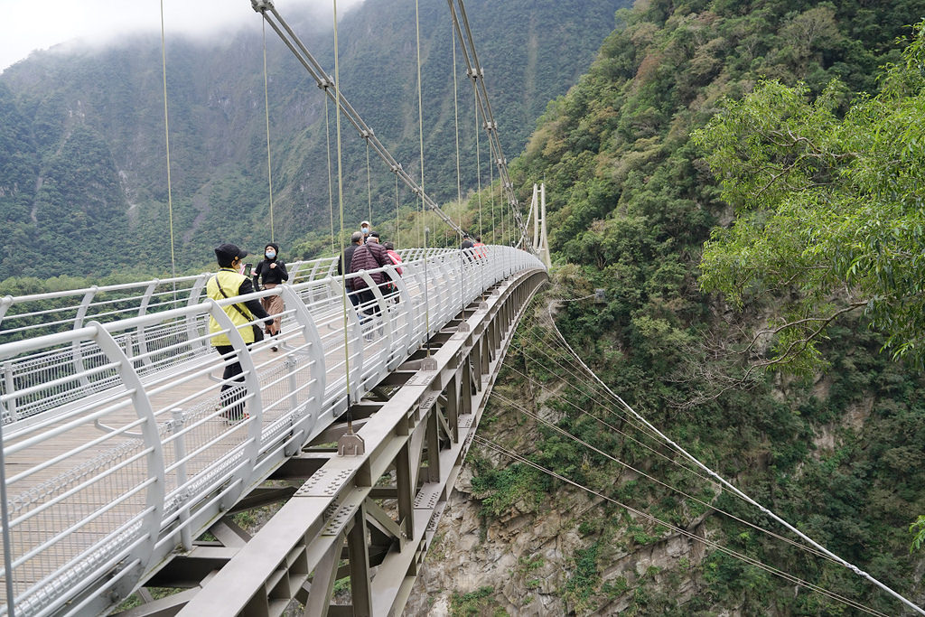 【花蓮太魯閣必訪景點】臺灣跨深最高吊橋 免收費網路預約申請介紹 布洛灣山月吊橋 【花蓮太魯閣必訪景點】臺灣跨深最高吊橋 免收費網路預約申請介紹 布洛灣山月吊橋