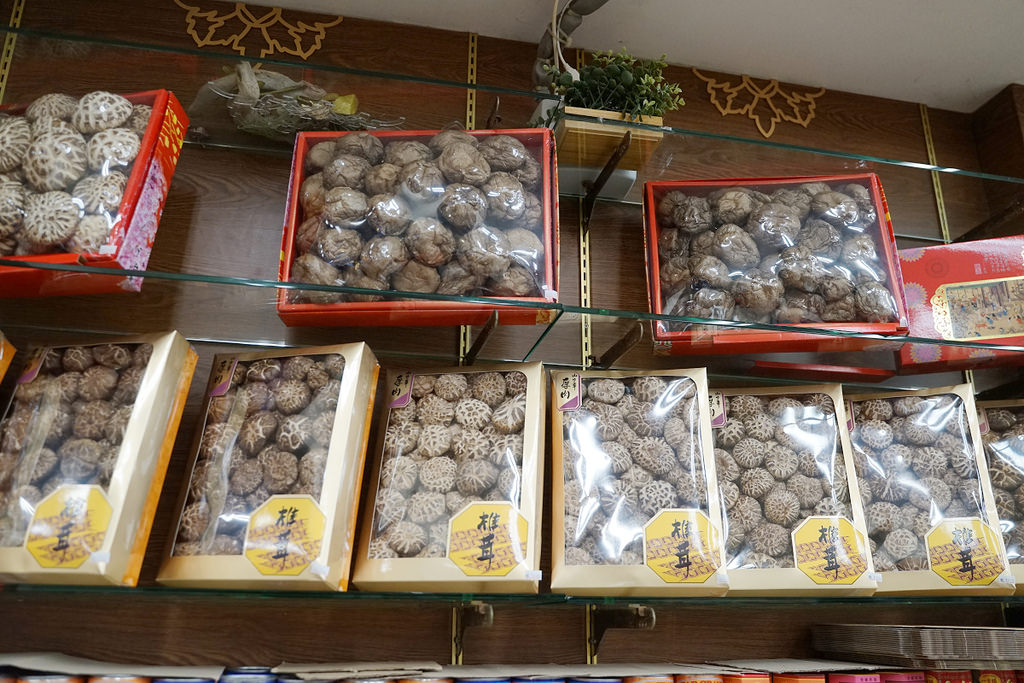 【迪化街年節禮盒推薦】杜仲蟲草雞湯年節禮盒組 美味桃膠雪蓮子銀耳露 聯通漢芳 【迪化街年節禮盒推薦】杜仲蟲草雞湯年節禮盒組 美味桃膠雪蓮子銀耳露 聯通漢芳