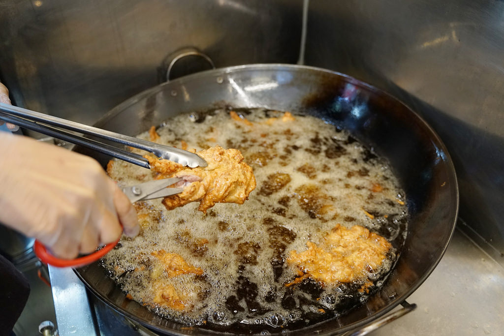 【台中一中商圈炸物推薦】台中第一家豆乳雞專賣店品牌 振興券可找零 元鈿豆乳雞台中一中店 【台中一中商圈炸物推薦】台中第一家豆乳雞專賣店品牌 振興券可找零 元鈿豆乳雞台中一中店