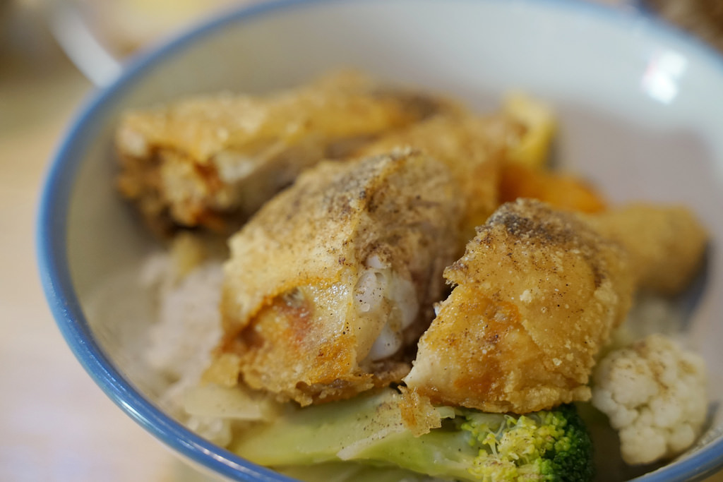 【新竹湖口小吃推薦】經濟實惠CP值高 超可愛貓咪彩繪牆 田家食堂 【新竹湖口小吃推薦】經濟實惠CP值高 超可愛貓咪彩繪牆 田家食堂