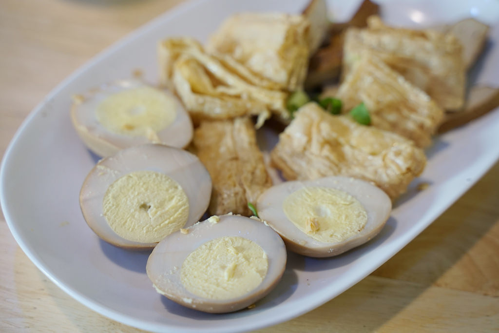 【新竹湖口小吃推薦】經濟實惠CP值高 超可愛貓咪彩繪牆 田家食堂 【新竹湖口小吃推薦】經濟實惠CP值高 超可愛貓咪彩繪牆 田家食堂