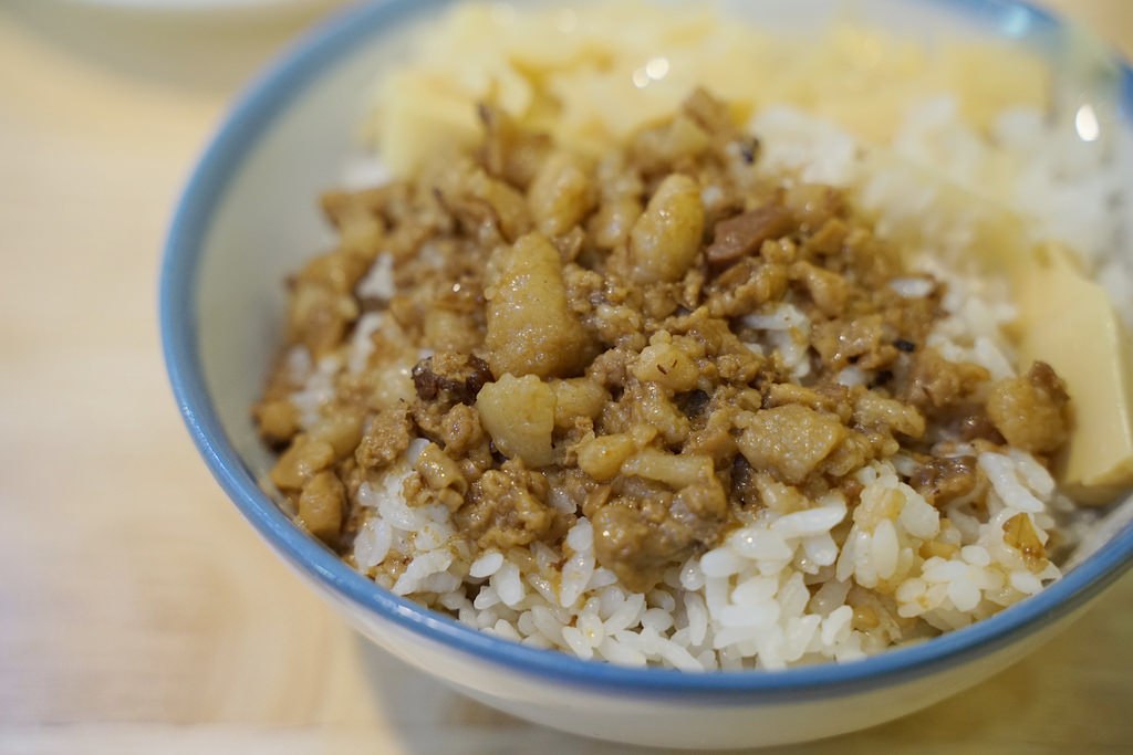 【新竹湖口小吃推薦】經濟實惠CP值高 超可愛貓咪彩繪牆 田家食堂 【新竹湖口小吃推薦】經濟實惠CP值高 超可愛貓咪彩繪牆 田家食堂