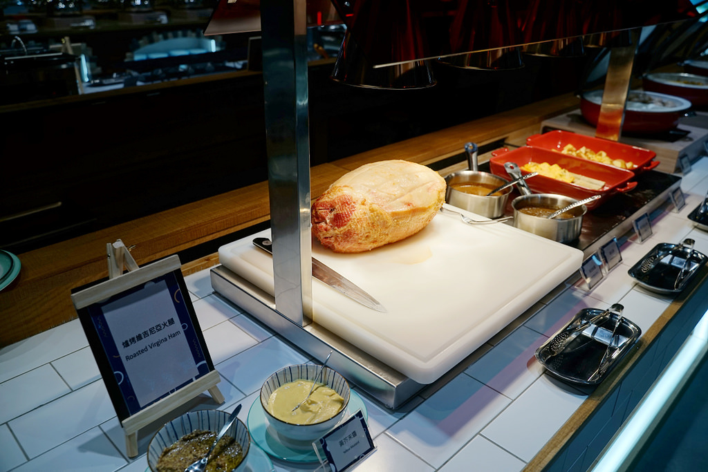 【台中親子飯店推薦】太空火箭探索樂園+宇宙漫步銀河探索樂園 全台最大自助式早午餐餐廳 台中鳳凰酒店 【台中親子飯店推薦】太空火箭探索樂園+宇宙漫步銀河探索樂園 全台最大自助式早午餐餐廳 台中鳳凰酒店