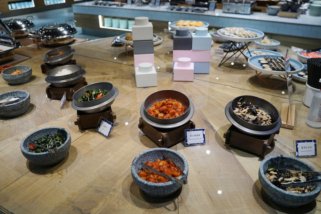 【台中親子飯店推薦】太空火箭探索樂園+宇宙漫步銀河探索樂園 全台最大自助式早午餐餐廳 台中鳳凰酒店 【台中親子飯店推薦】太空火箭探索樂園+宇宙漫步銀河探索樂園 全台最大自助式早午餐餐廳 台中鳳凰酒店