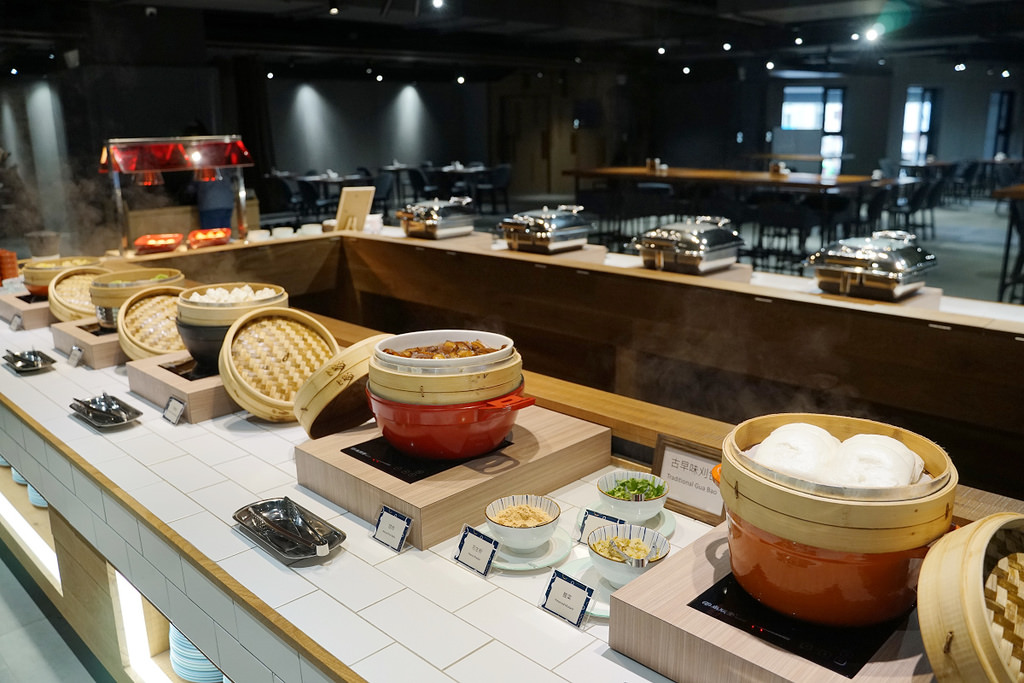 【台中親子飯店推薦】太空火箭探索樂園+宇宙漫步銀河探索樂園 全台最大自助式早午餐餐廳 台中鳳凰酒店 【台中親子飯店推薦】太空火箭探索樂園+宇宙漫步銀河探索樂園 全台最大自助式早午餐餐廳 台中鳳凰酒店