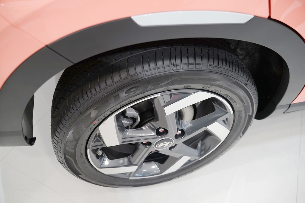 【Hyundai 現代汽車】人氣小跨界 Venue超圈粉 新上市 全台限量新色100輛 【Hyundai 現代汽車】人氣小跨界 Venue超圈粉 新上市 全台限量新色100輛