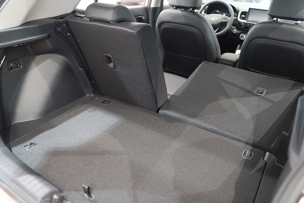 【Hyundai 現代汽車】人氣小跨界 Venue超圈粉 新上市 全台限量新色100輛 【Hyundai 現代汽車】人氣小跨界 Venue超圈粉 新上市 全台限量新色100輛