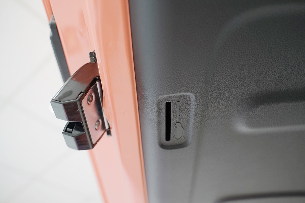 【Hyundai 現代汽車】人氣小跨界 Venue超圈粉 新上市 全台限量新色100輛 【Hyundai 現代汽車】人氣小跨界 Venue超圈粉 新上市 全台限量新色100輛