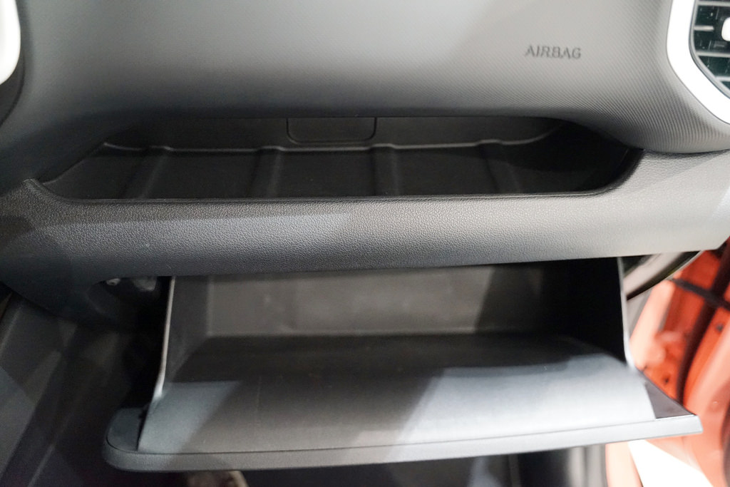 【Hyundai 現代汽車】人氣小跨界 Venue超圈粉 新上市 全台限量新色100輛 【Hyundai 現代汽車】人氣小跨界 Venue超圈粉 新上市 全台限量新色100輛
