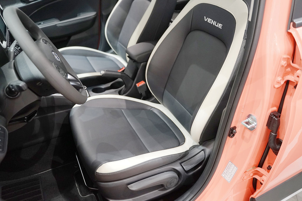 【Hyundai 現代汽車】人氣小跨界 Venue超圈粉 新上市 全台限量新色100輛 【Hyundai 現代汽車】人氣小跨界 Venue超圈粉 新上市 全台限量新色100輛
