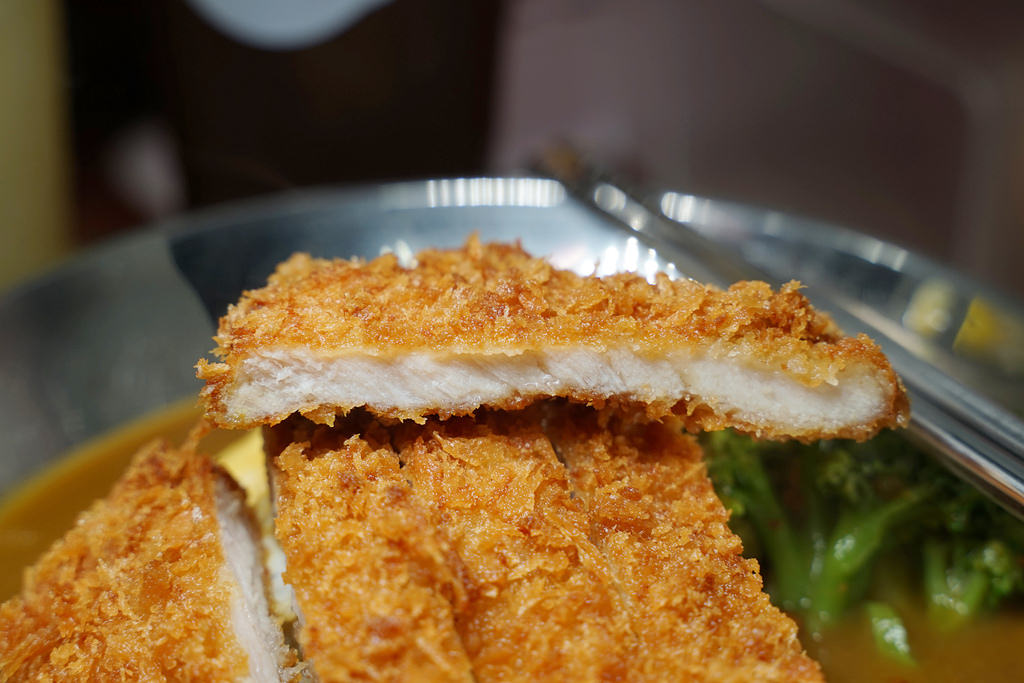 【台北公館市場美食推薦】水源市場高CP值咖啡飯 外酥內嫩炸豬排 三時午咖哩屋公館店 【台北公館市場美食推薦】水源市場高CP值咖啡飯 外酥內嫩炸豬排 三時午咖哩屋公館店