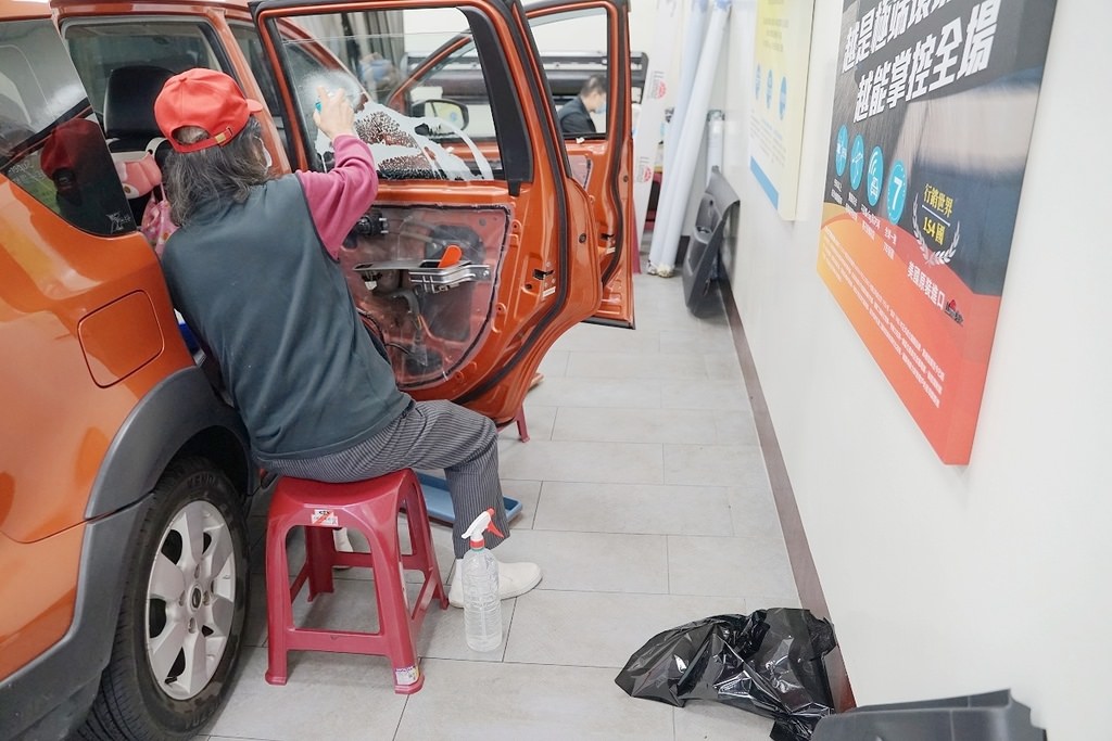 【桃園汽車隔熱紙推薦】Llumar龍膜隔熱紙 世界最大隔熱紙生產製造廠 宏昇汽車玻璃隔熱紙 【桃園汽車隔熱紙推薦】Llumar龍膜隔熱紙 世界最大隔熱紙生產製造廠 宏昇汽車玻璃隔熱紙