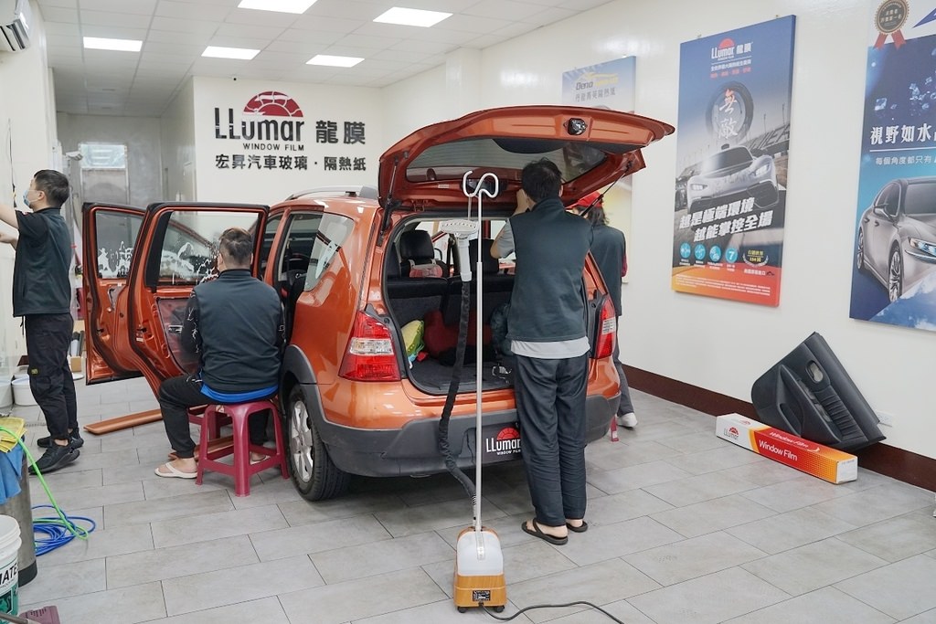 【桃園汽車隔熱紙推薦】Llumar龍膜隔熱紙 世界最大隔熱紙生產製造廠 宏昇汽車玻璃隔熱紙 【桃園汽車隔熱紙推薦】Llumar龍膜隔熱紙 世界最大隔熱紙生產製造廠 宏昇汽車玻璃隔熱紙