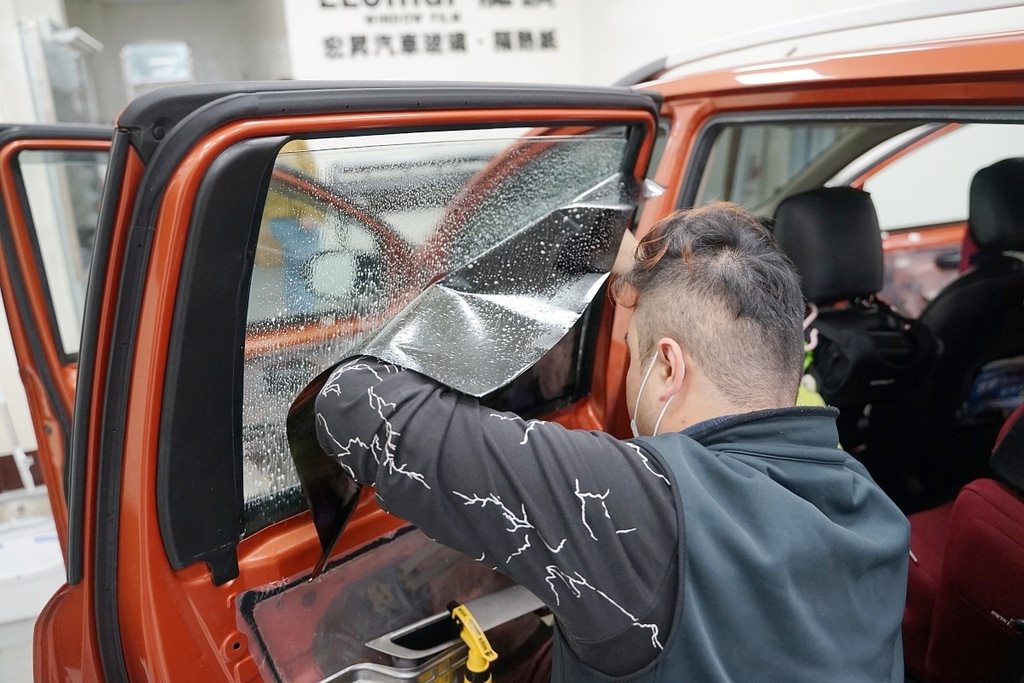 【桃園汽車隔熱紙推薦】Llumar龍膜隔熱紙 世界最大隔熱紙生產製造廠 宏昇汽車玻璃隔熱紙 【桃園汽車隔熱紙推薦】Llumar龍膜隔熱紙 世界最大隔熱紙生產製造廠 宏昇汽車玻璃隔熱紙
