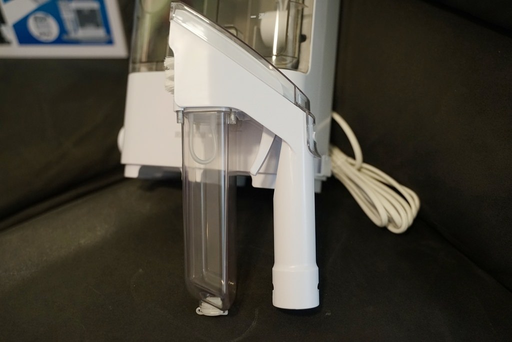 【沙發清洗機推薦】布製品的橡皮擦 布沙發/床墊/汽車座椅都能用 IRIS 織物清潔機 RNS-300 【沙發清洗機推薦】布製品的橡皮擦 布沙發/床墊/汽車座椅都能用 IRIS 織物清潔機 RNS-300