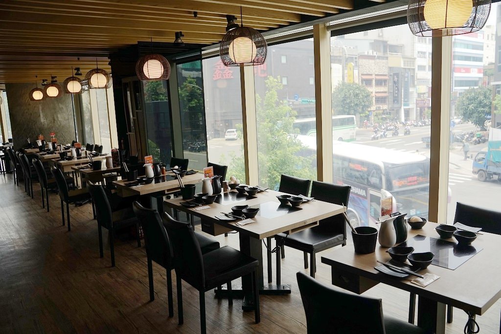 【中壢吃到飽餐廳推薦】嚴選台灣在地好農食材 關東風味壽喜燒 本燔野菜農場 【中壢吃到飽餐廳推薦】嚴選台灣在地好農食材 關東風味壽喜燒 本燔野菜農場