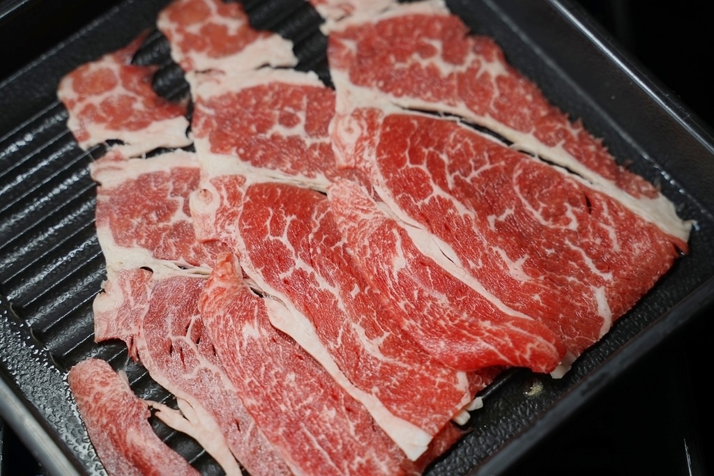 【中壢吃到飽餐廳推薦】嚴選台灣在地好農食材 關東風味壽喜燒 本燔野菜農場 【中壢吃到飽餐廳推薦】嚴選台灣在地好農食材 關東風味壽喜燒 本燔野菜農場