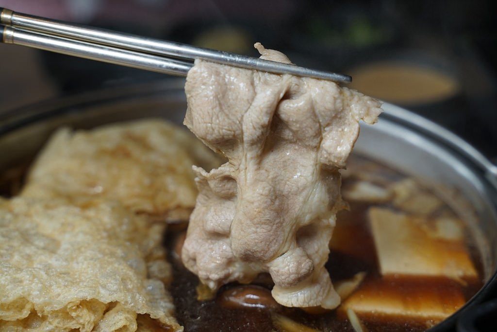 【中壢吃到飽餐廳推薦】嚴選台灣在地好農食材 關東風味壽喜燒 本燔野菜農場 【中壢吃到飽餐廳推薦】嚴選台灣在地好農食材 關東風味壽喜燒 本燔野菜農場