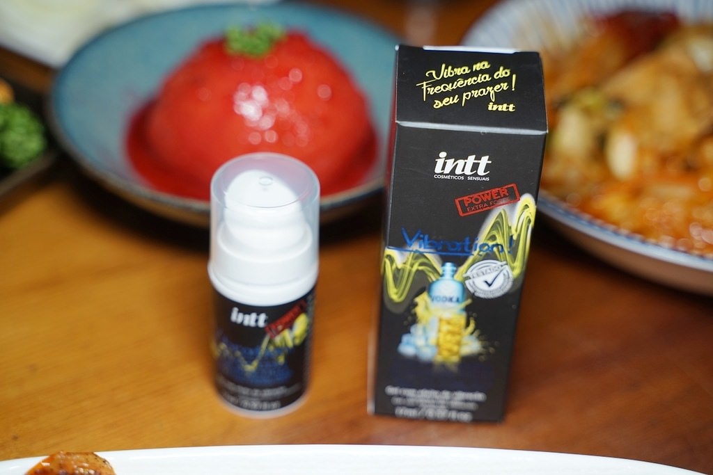 【情趣潤滑液推薦】老司機專用【巴西 Intt Vibration 爆跳式高潮液】大麻籽油/泡泡糖/伏特加激情凝露 【情趣潤滑液推薦】老司機專用【巴西 Intt Vibration 爆跳式高潮液】大麻籽油/泡泡糖/伏特加激情凝露