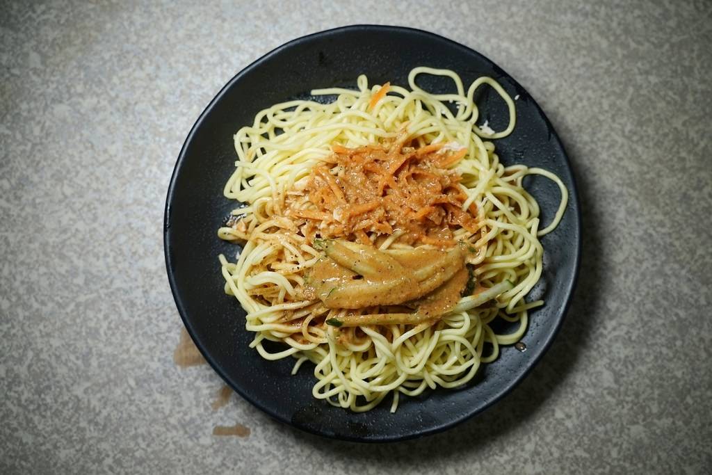 【內壢涼麵推薦】在地老字號CP值高 超好吃蒜味涼麵 億鑫涼麵 【內壢涼麵推薦】在地老字號CP值高 超好吃蒜味涼麵 億鑫涼麵