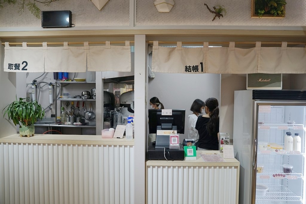 【內壢甜點推薦】內壢後站文青風甜品店 傳承70年的好味道 杏の豆-杏仁豆腐 【內壢甜點推薦】內壢後站文青風甜品店 傳承70年的好味道 杏の豆-杏仁豆腐